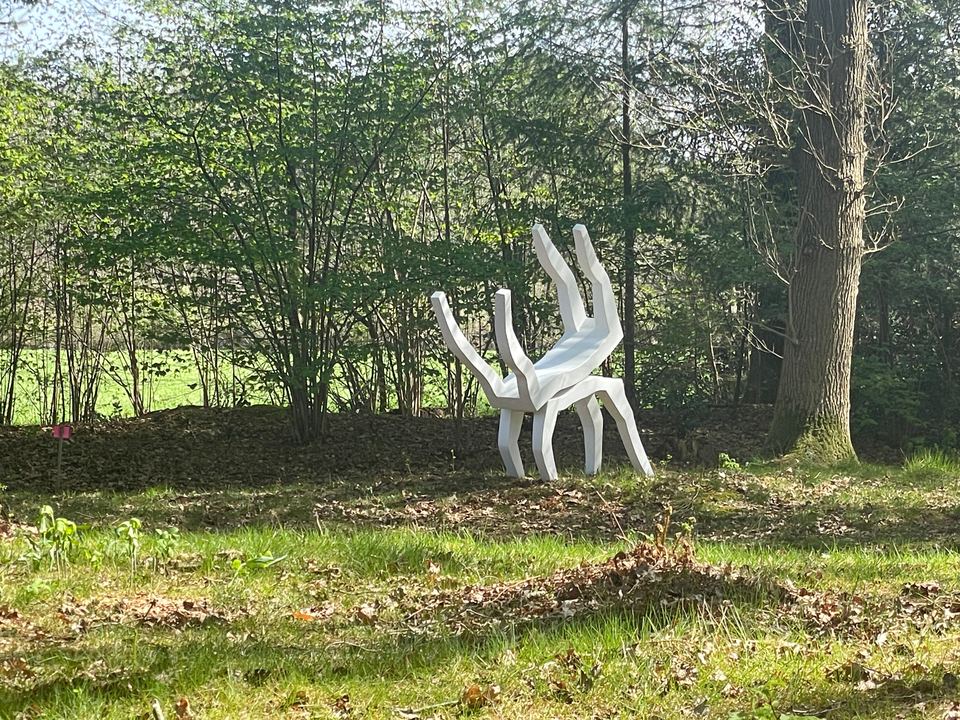 Om de Beurt, 2018, kunststof