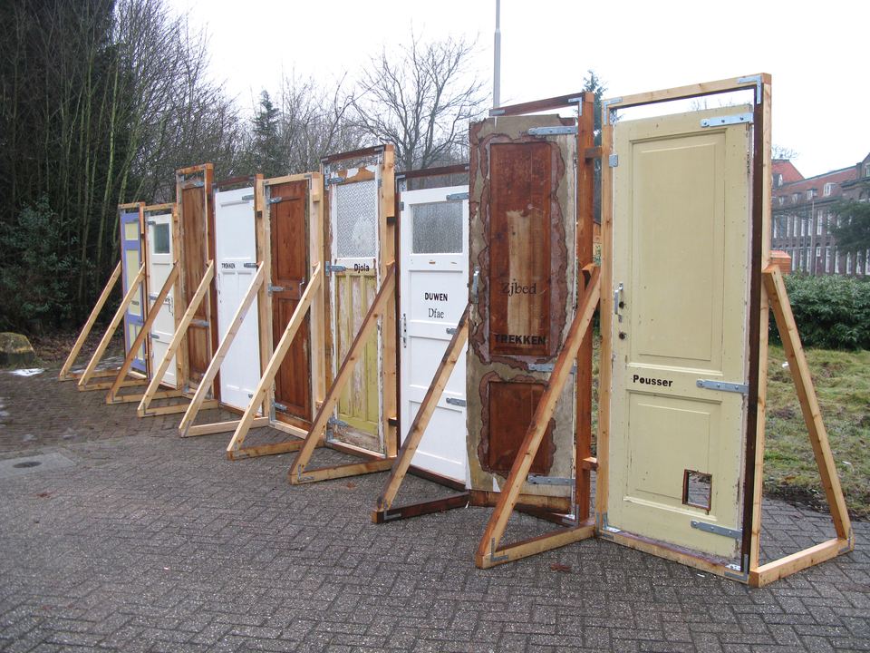 Trekken en duwen, 2014, hout